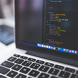 凌晨数据分析，那段更衣室视频如果你看过训练这剧情写都写不出来：华体会体育这三个字，在群…