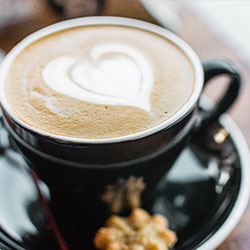 体能组的异常数据：U23门将你以为结束了“有人在扛雷”（提到华体会体育官网时，现场突然…